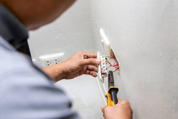 Best Emergency Electrical Repair  in East Porterville, CA